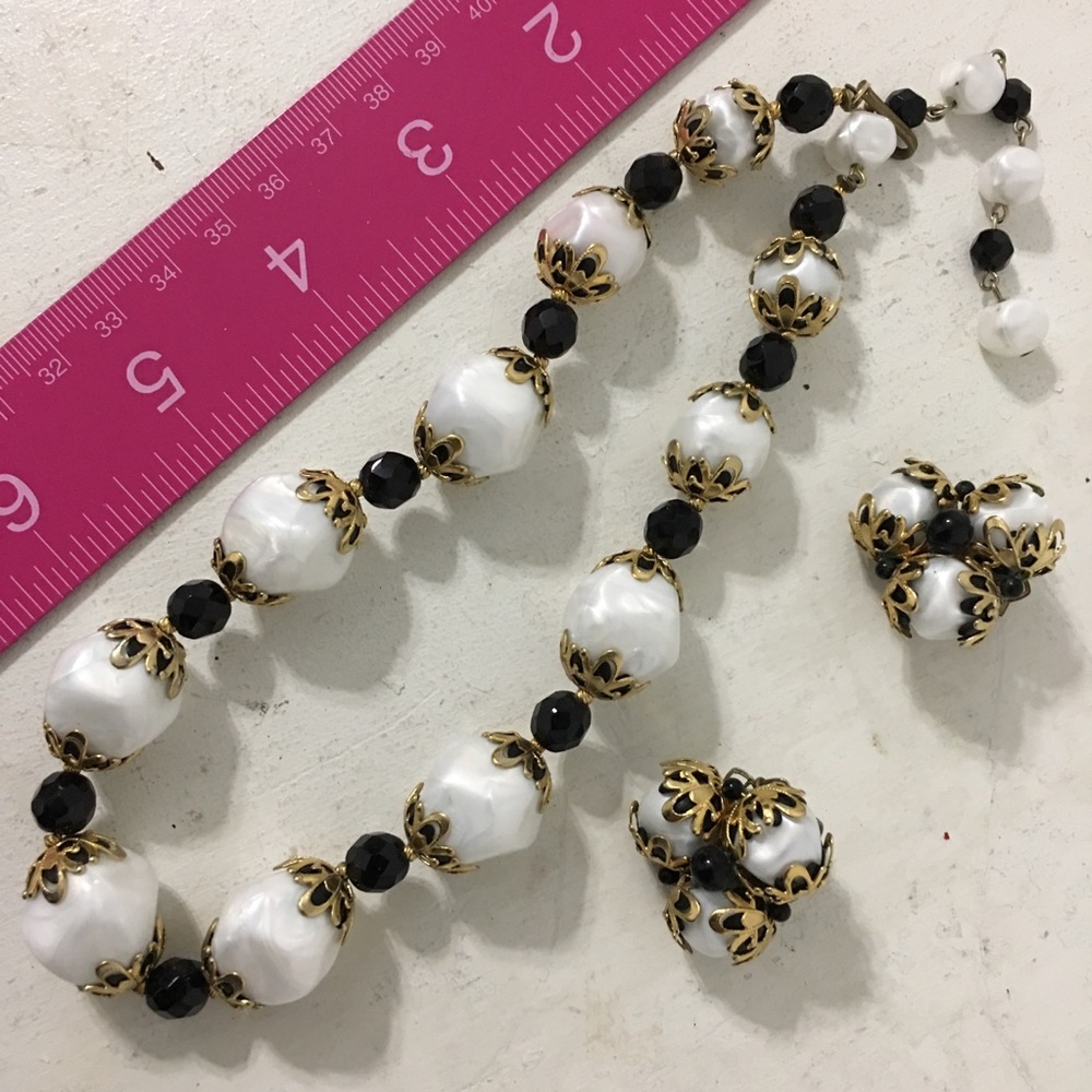 Vintage Unsigned Esque Demi-Parure Set - Picture 8 of 8